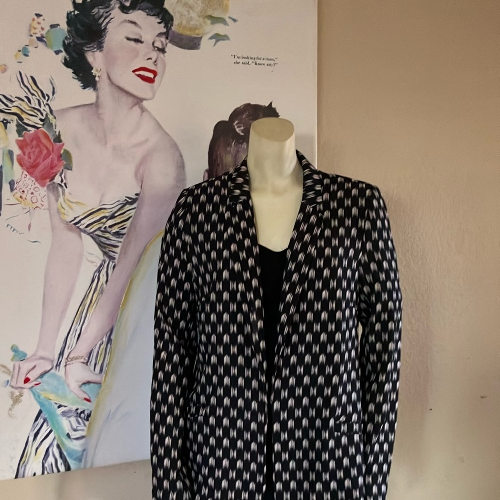 Stylish Black and White Women's Jacket